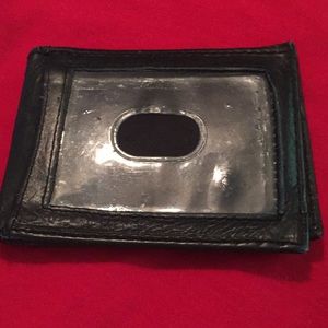 Simple billfold leather black